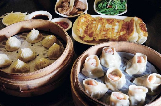 南門市場附近美食