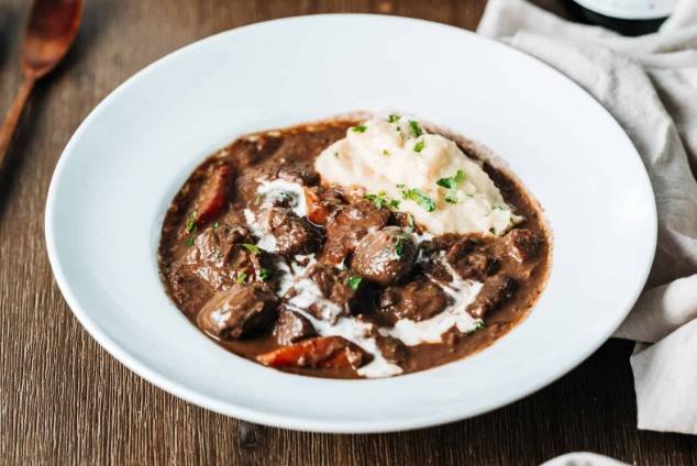 紅酒燉牛肉食譜