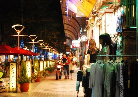 台中逛街景點 台中逛街景點