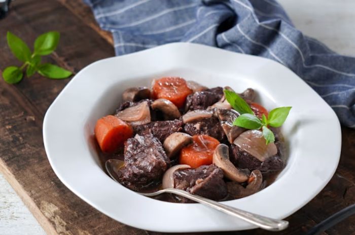 紅酒燉牛肉食譜