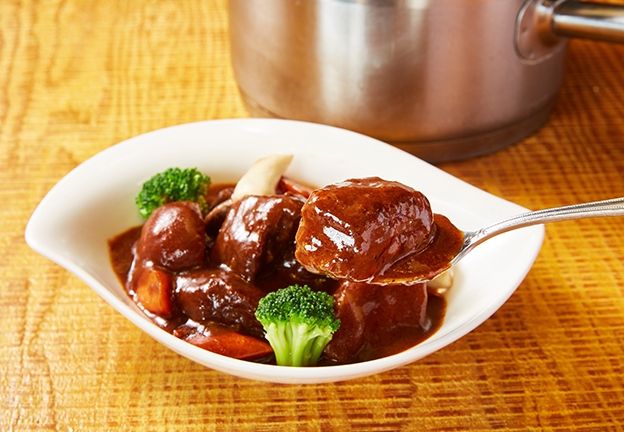 紅酒燉牛肉食譜