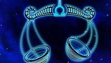 天秤座出轨迹象