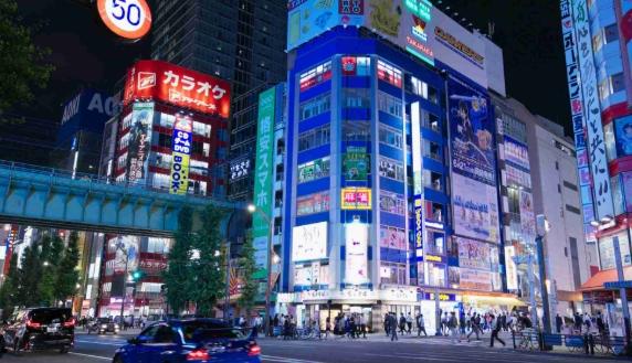 秋葉原晚上活動