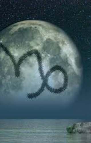 摩羯座女生喜歡一個人的跡象