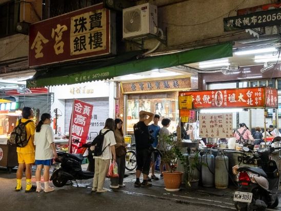 台中向上市場營業時間