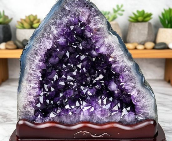 真假水晶洞鉴定